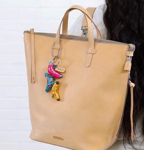 CONSUELA Charm, Bananas