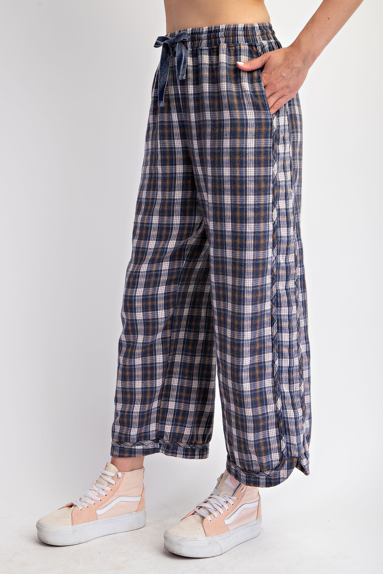 PLAID MINERAL WASHED LOUNGE PANTS