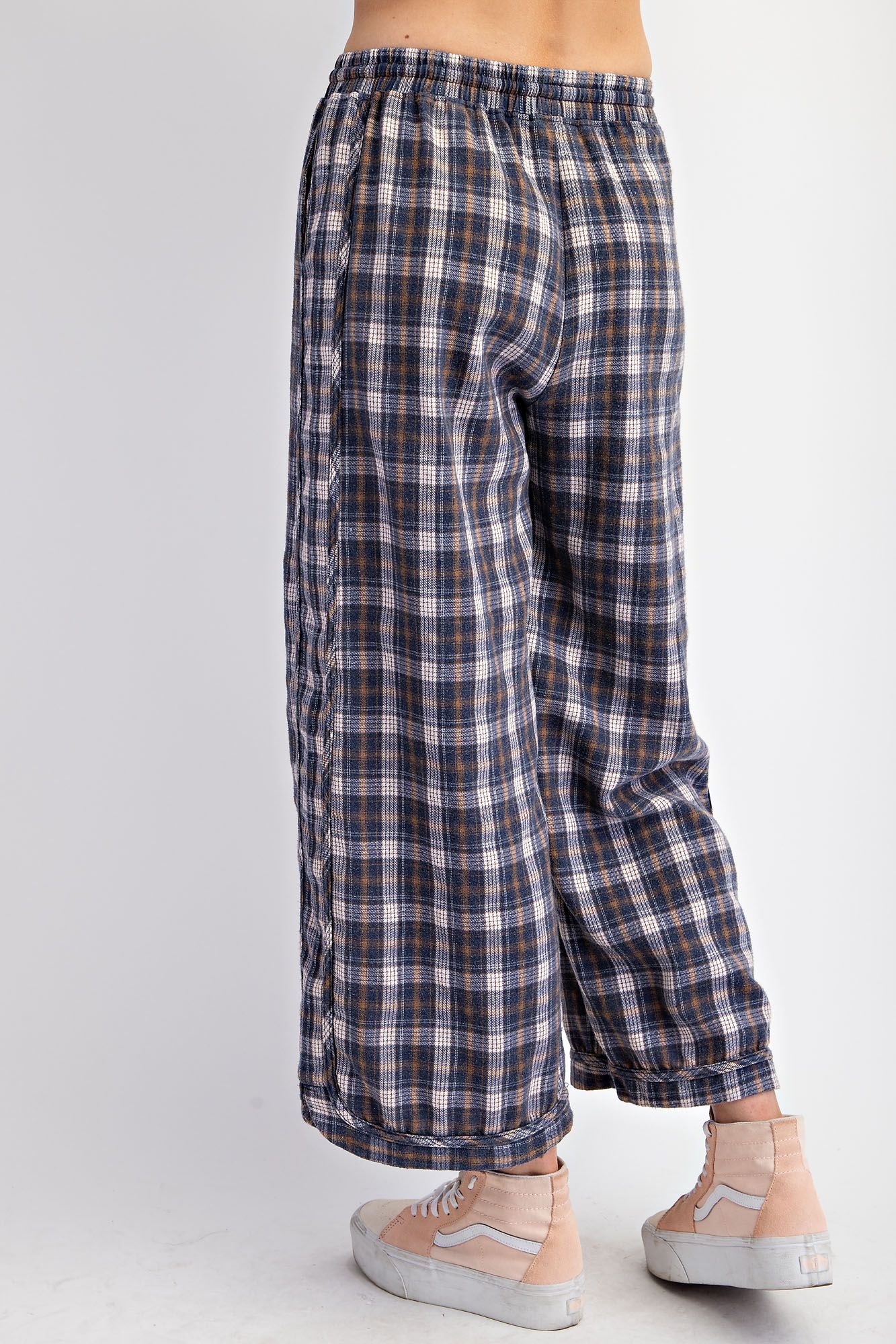 PLAID MINERAL WASHED LOUNGE PANTS