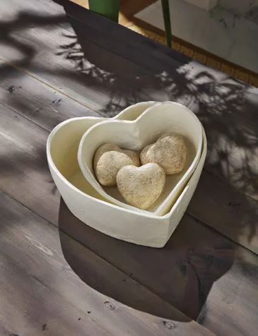 HEART PAPIER MACHE BOWL SET