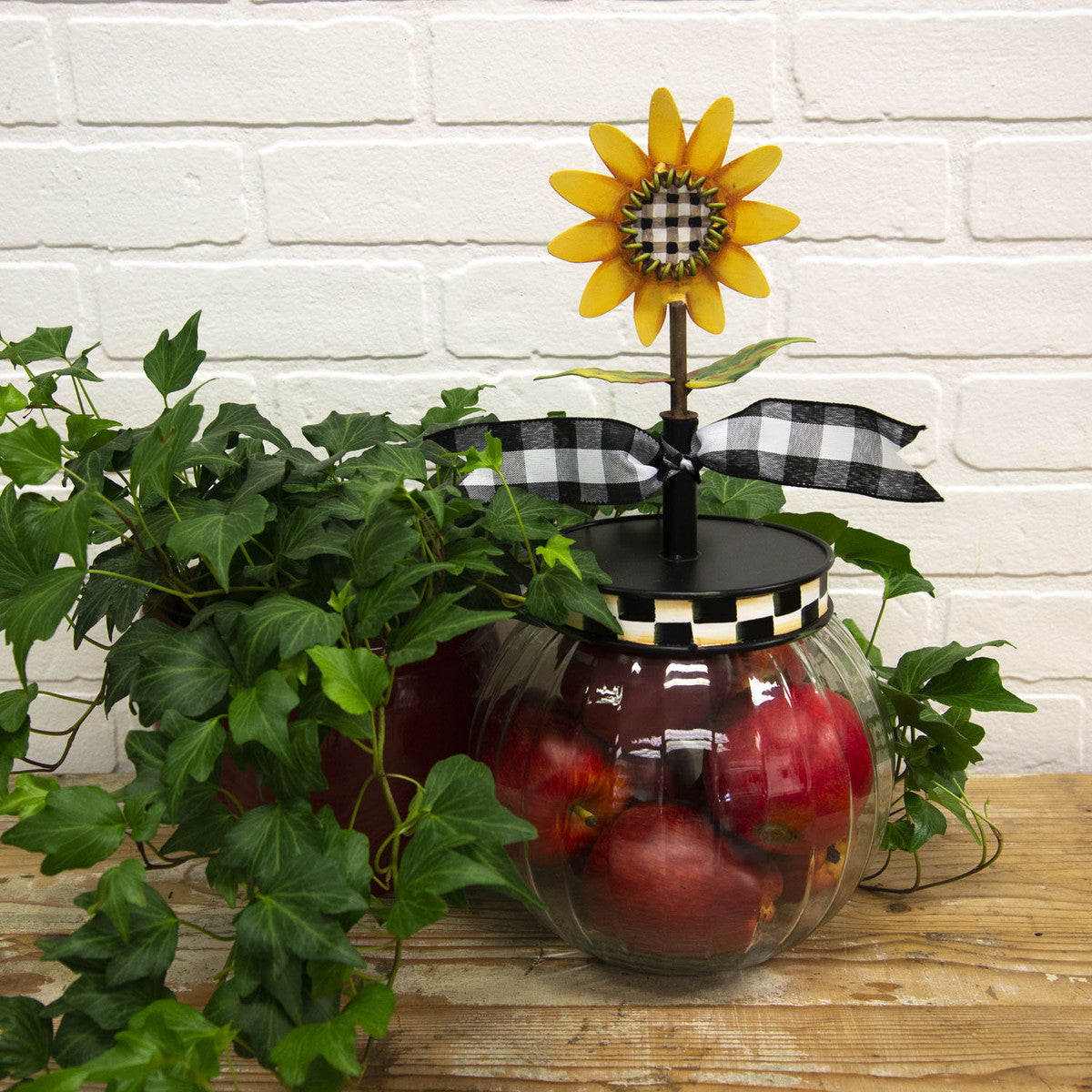 Buffalo Check Sunflower Finial