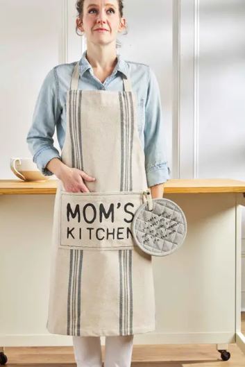 MOM'S KITCHEN APRON SET