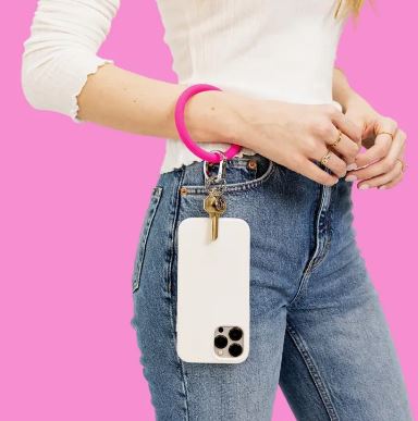 Hook Me Up Universal Phone Connector-Silver