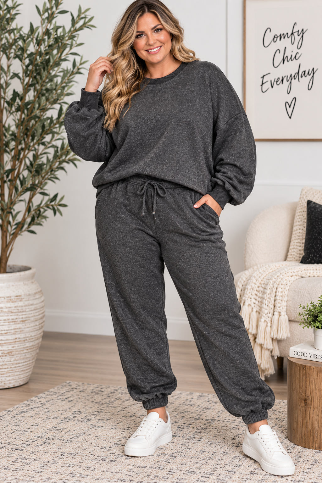 Comfy Chic Acid Washed Curvy Sweatsuit