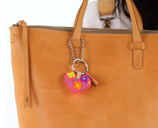 CONSUELA Charm, Corazon Chico Pink