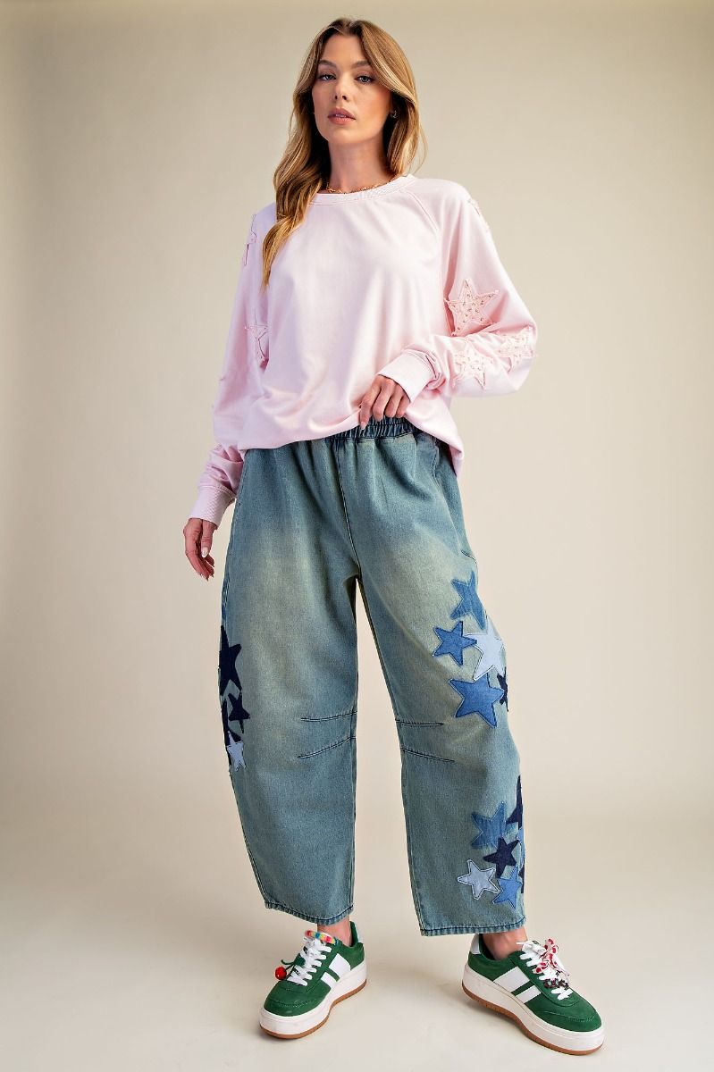 STAR PATCH BARREL DENIM PANTS