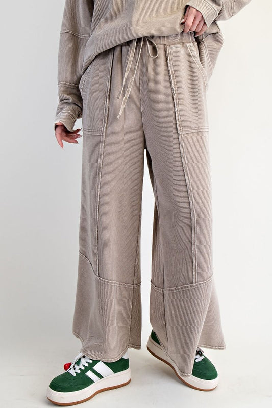 MOCHA TEXTURED PANTS